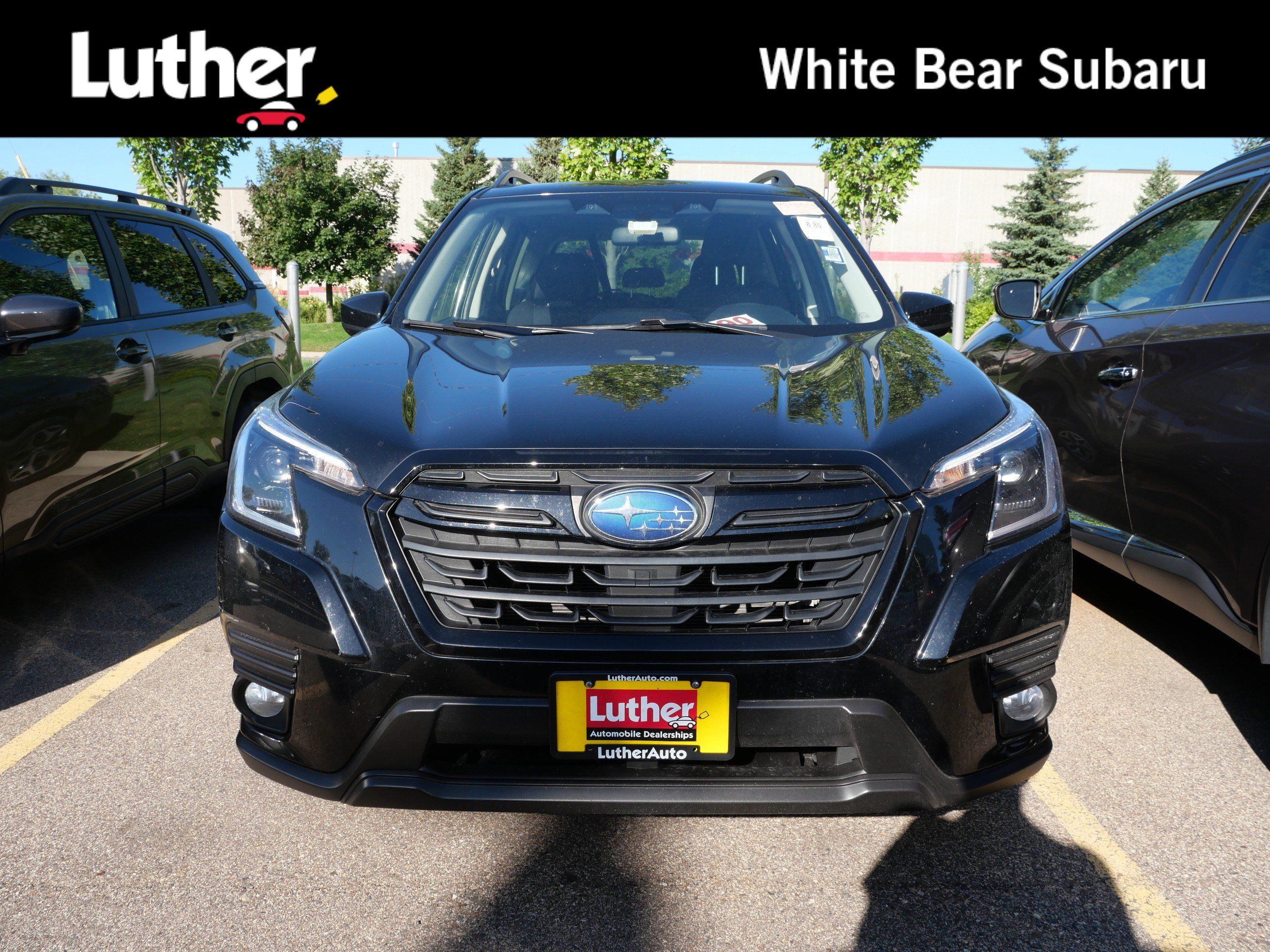 Used 2023 Subaru Forester Premium AWD/4WD image 1