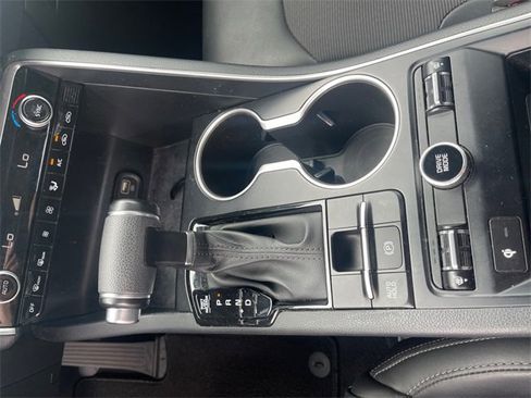 Used 2024 Kia K5 GT-Line image 22