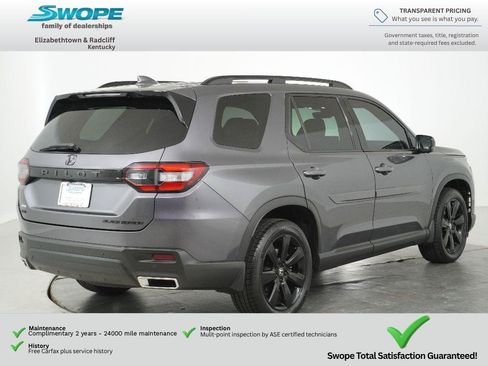 Used 2025 Honda Pilot Black Edition image 3