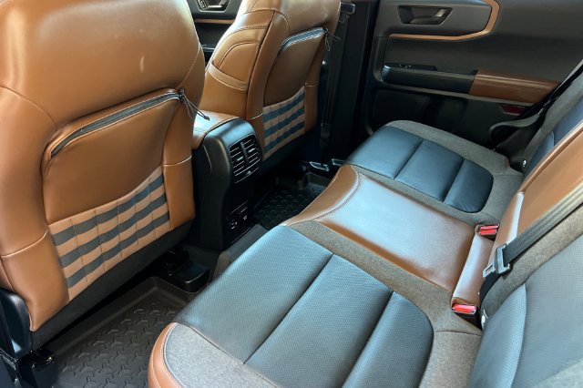Used 2021 Ford Bronco Sport Outer Banks AWD/4WD image 13