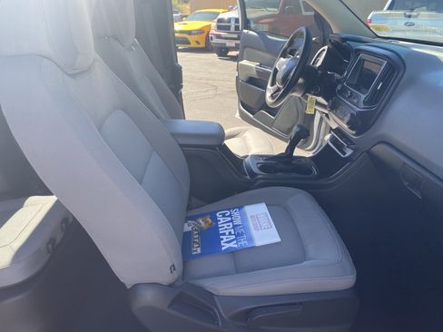 Used 2019 Chevrolet Colorado W/T w/ WT Convenience Package RWD image 21