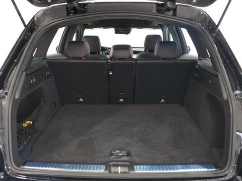 Used 2022 Mercedes-Benz GLC 43 AMG 4MATIC image 35