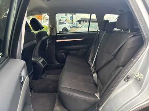 Used 2013 Subaru Outback 2.5i Premium w/ All-Weather Pkg image 17