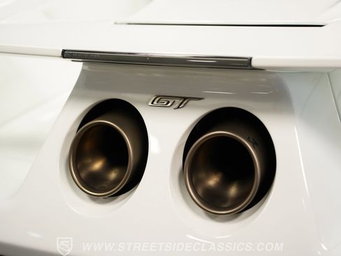 Used 2017 Ford GT image 29