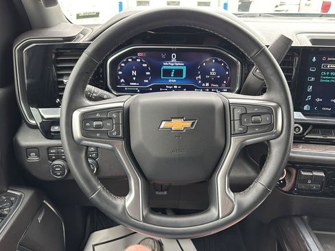 Used 2024 Chevrolet Silverado 3500 LTZ AWD/4WD image 26