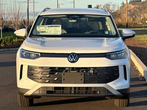 New 2026 Volkswagen Tiguan S AWD/4WD image 8