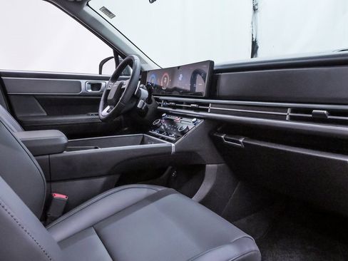 Certified 2026 Hyundai Santa Fe SEL image 13