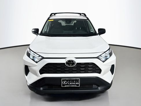 Used 2025 Toyota RAV4 LE AWD/4WD image 2