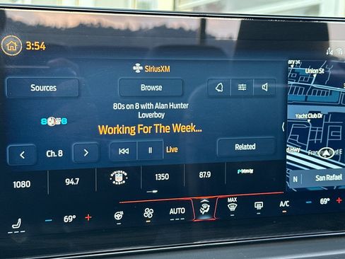 Used 2024 Ford Mustang GT Premium image 29