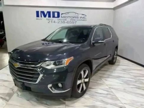 Used 2021 Chevrolet Traverse LT w/ LT Premium Package image 40