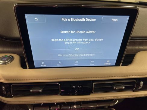 Used 2020 Lincoln Aviator Reserve w/ Equipment Group 202A image 10