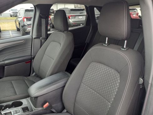 Used 2024 Ford Escape Active w/ Tech Pack #1 AWD/4WD image 14