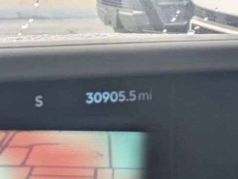 Used 2024 Lincoln Nautilus Premier w/ Equipment Group 102A image 24