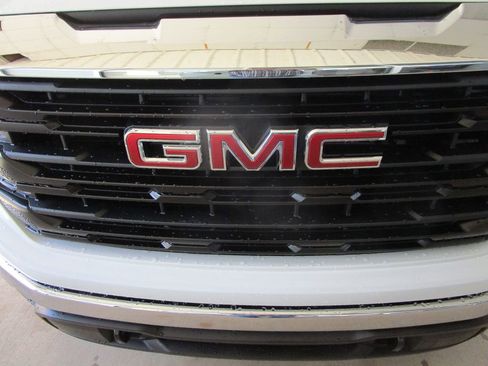 New 2026 GMC Sierra 1500 Pro w/ Trailering Package image 23