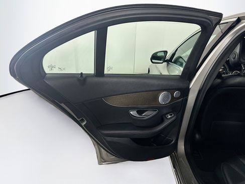 Used 2019 Mercedes-Benz C 300 4MATIC Sedan image 26