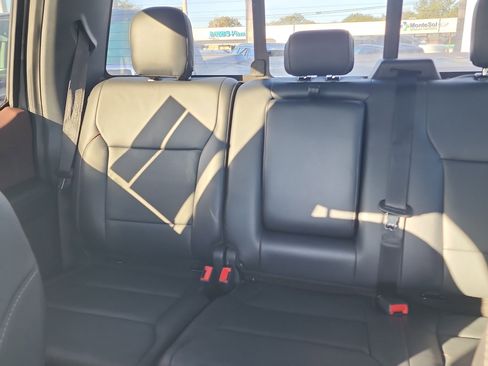 Certified 2021 Ford F150 Lariat image 17