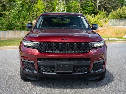Used 2023 Jeep Grand Cherokee L Limited w/ Black Appearance Package RWD image 2