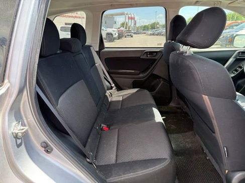 Used 2014 Subaru Forester 2.5i Premium w/ All-Weather Package image 18