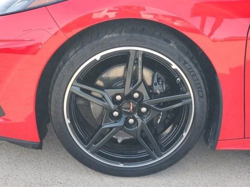 Used 2024 Chevrolet Corvette Stingray Preferred Conv w/ 2LT image 17