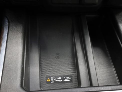 Used 2021 Chevrolet Silverado 2500 High Country w/ Z71 Off-Road Package image 52