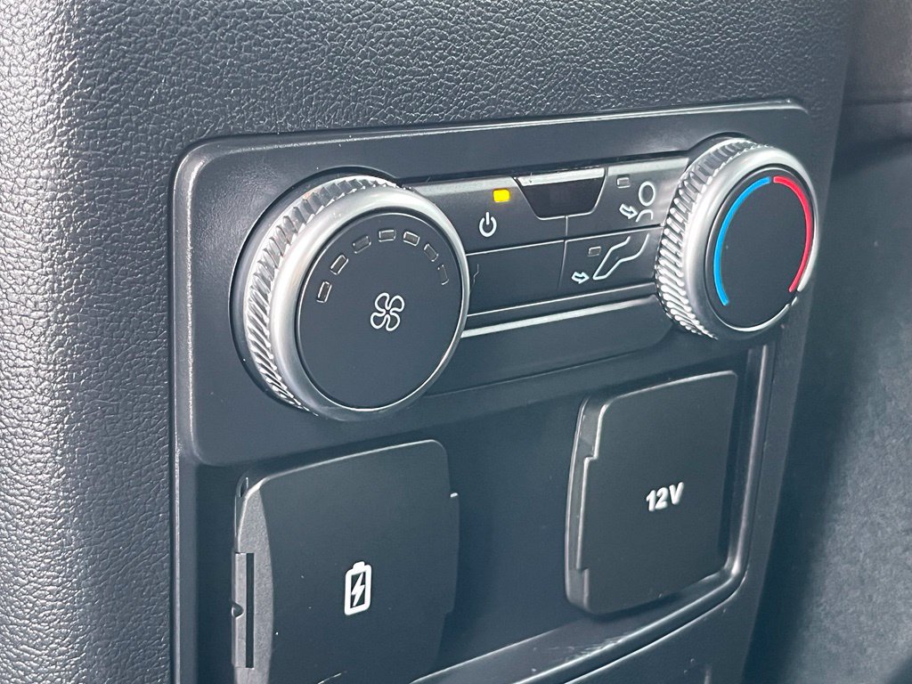 Used 2021 Ford Explorer XLT w/ Class III Trailer Tow Package AWD/4WD image 21