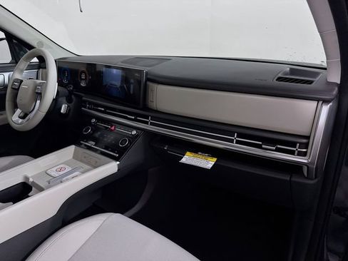 New 2026 Hyundai Santa Fe SE image 42