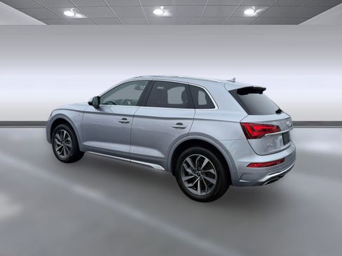 Used 2022 Audi Q5 2.0T Premium Plus w/ Premium Plus Package image 3
