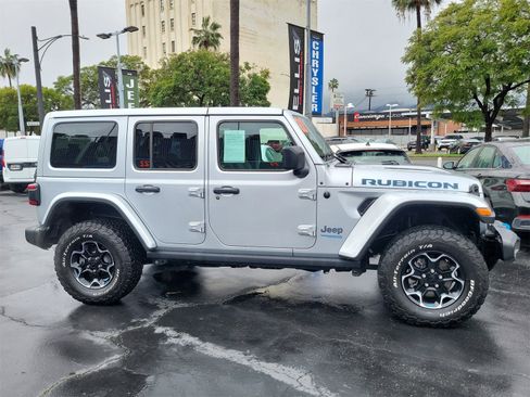 Used 2022 Jeep Wrangler Unlimited Rubicon 4xe w/ Cold Weather Group image 31
