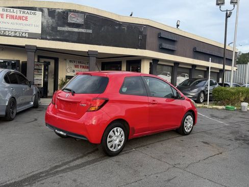Used 2015 Toyota Yaris L FWD image 11