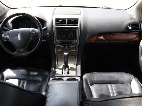 Used 2015 Lincoln MKX AWD w/ Equipment Group 102A image 12