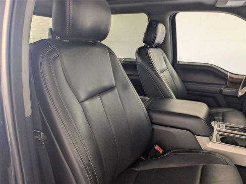 Used 2019 Ford F150 Lariat w/ Equipment Group 502A Luxury AWD/4WD image 33