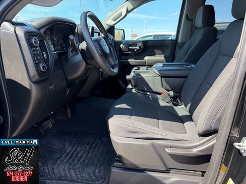 Used 2021 Chevrolet Silverado 1500 Custom image 4