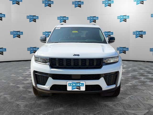 New 2026 Jeep Grand Cherokee Altitude AWD/4WD image 8