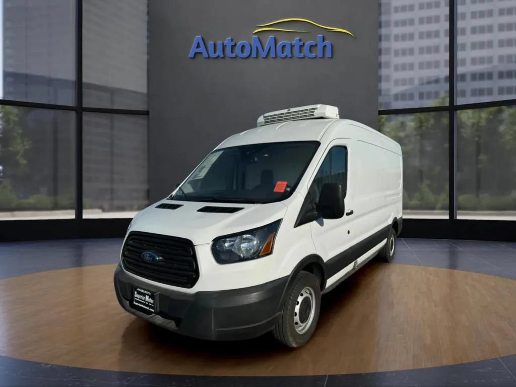 Used 2019 Ford Transit 250 148 Medium Roof RWD image 3