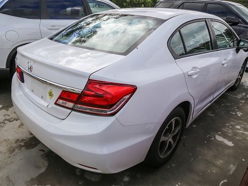 Used 2015 Honda Civic SE image 3