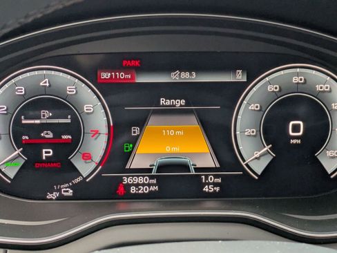 Used 2023 Audi Q5 e Premium w/ Convenience Package image 12