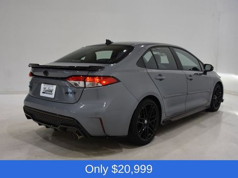 Used 2022 Toyota Corolla SE image 4