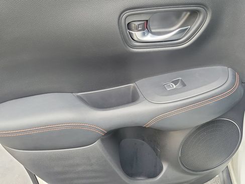 Used 2024 Honda HR-V Sport image 15