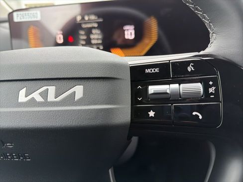 New 2026 Kia Sorento X-Line EX image 19
