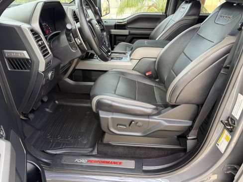 Used 2018 Ford F150 Raptor w/ Equipment Group 802A Luxury AWD/4WD image 10