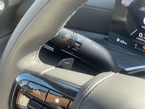 New 2026 Genesis GV80 3.5T Prestige image 11