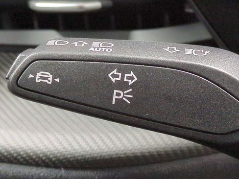 New 2026 Audi SQ5 Premium Plus image 29