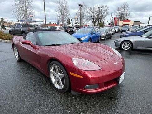 Used 2006 Chevrolet Corvette Base w/ Preferred Equipment Group image 2