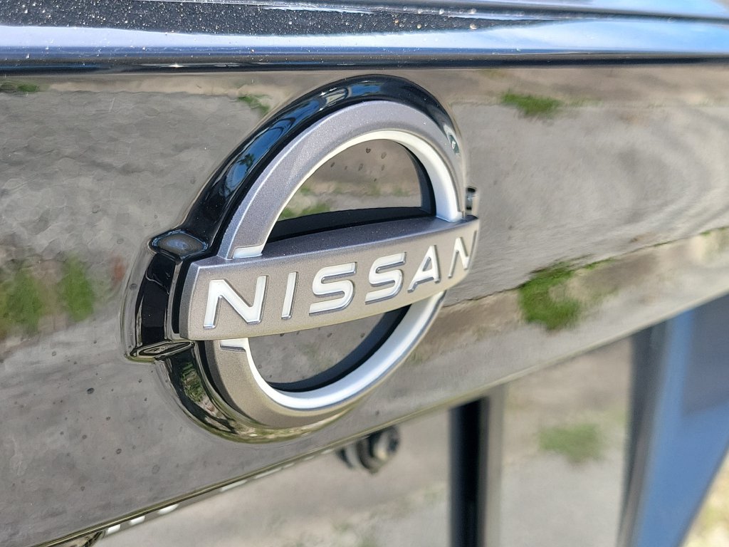 New 2027 Nissan Kicks SR FWD image 11