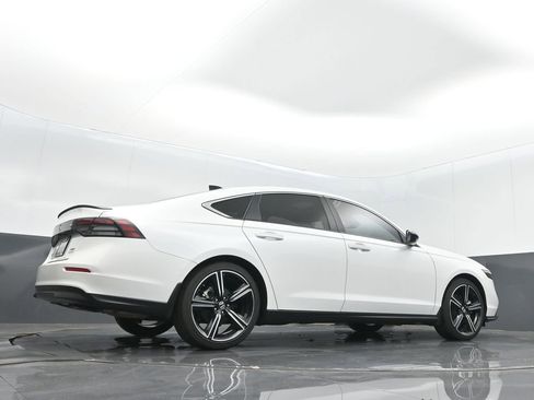 Certified 2024 Honda Accord Sport image 23