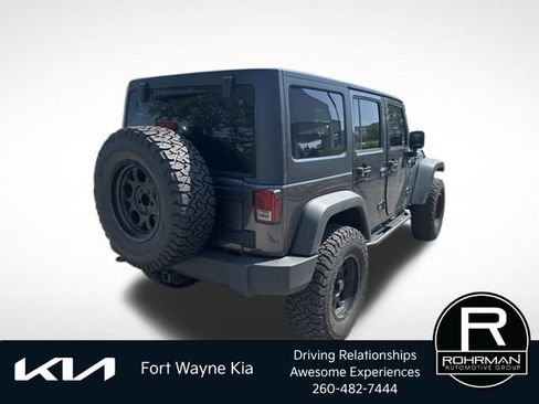 Used 2017 Jeep Wrangler Unlimited Sport w/ Quick Order Package 24S AWD/4WD image 6