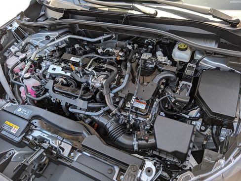 Used 2025 Toyota Corolla Cross AWD Hybrid image 20