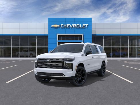 New 2026 Chevrolet Suburban High Country image 8
