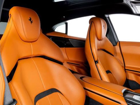 Certified 2025 Ferrari Purosangue AWD/4WD image 55