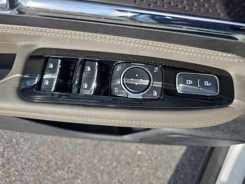 New 2026 Lincoln Corsair Premiere image 27